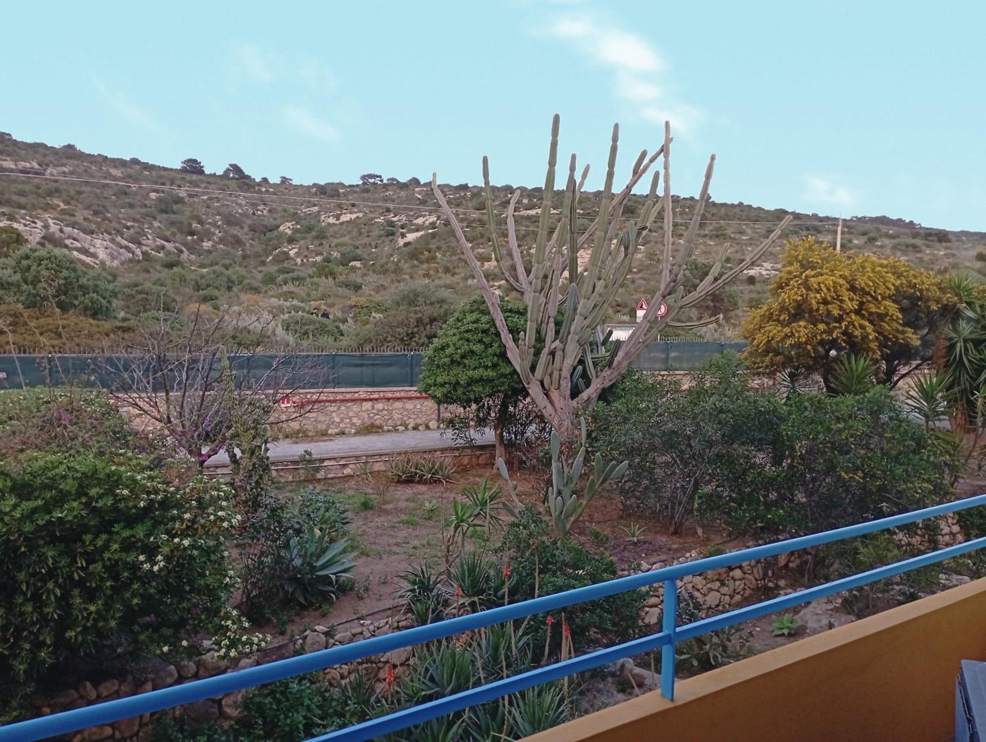 Hotel Calamosca Кальяри Экстерьер фото