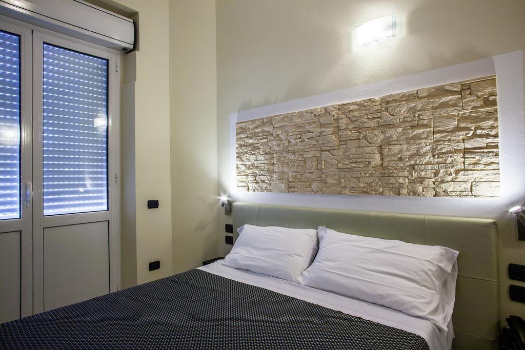 Hotel Calamosca Кальяри Экстерьер фото